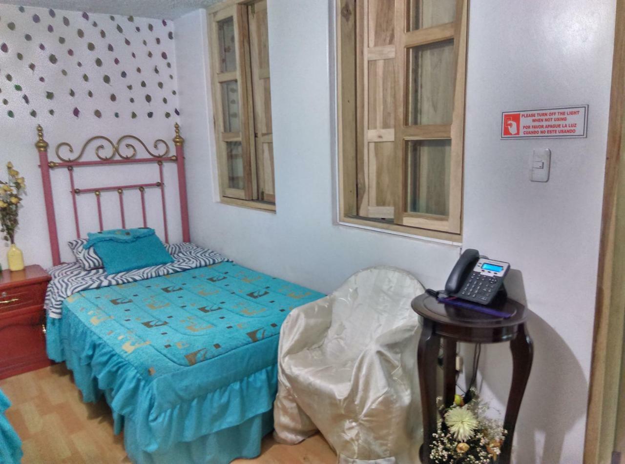 Escocie - Centro Historico Hotell Quito Eksteriør bilde